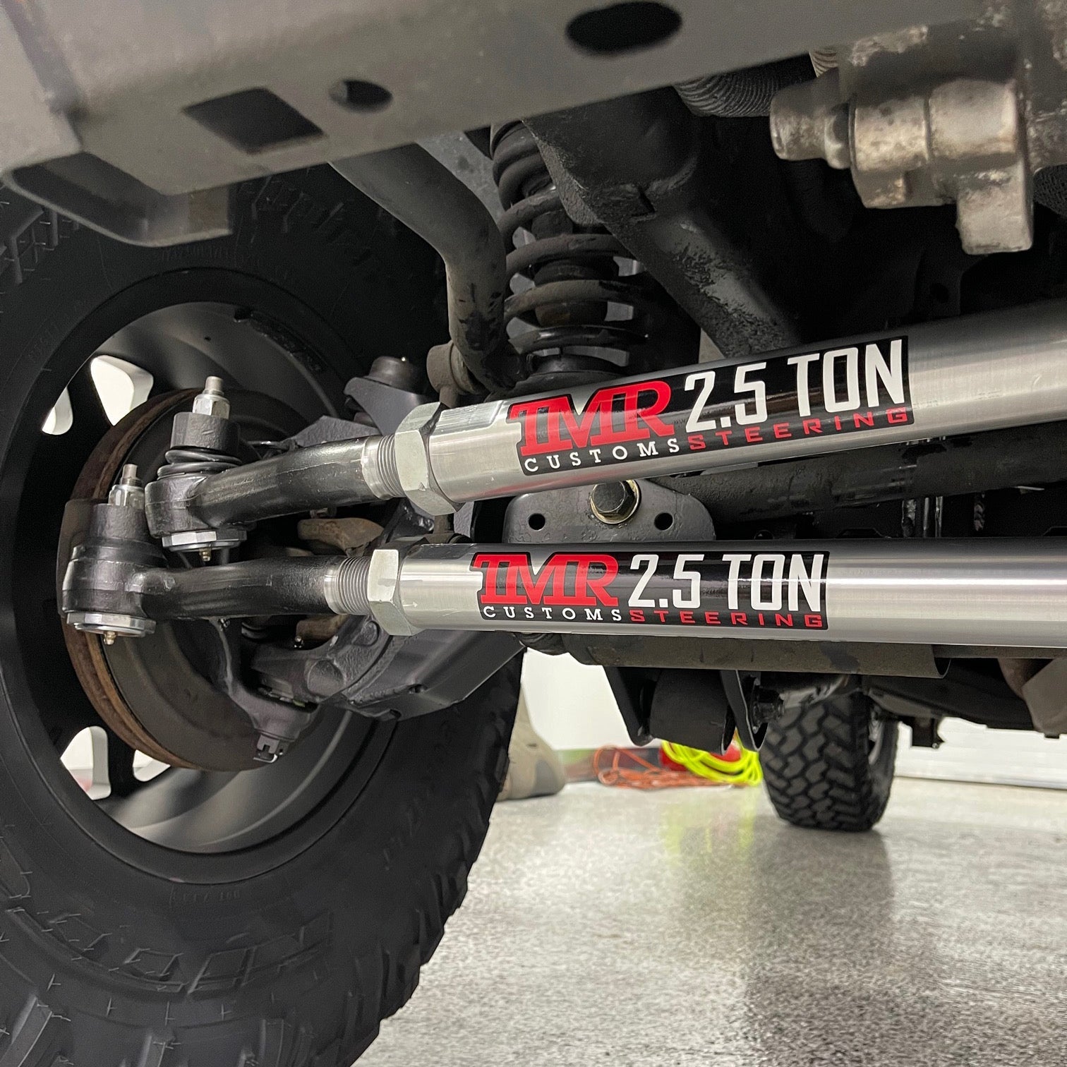 2.5 TON Jeep JK Tie Rod - 7075 ALUMINUM – TMR Customs